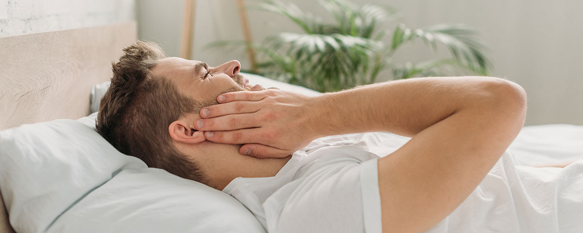 Kieferschmerzen nach Schlaf